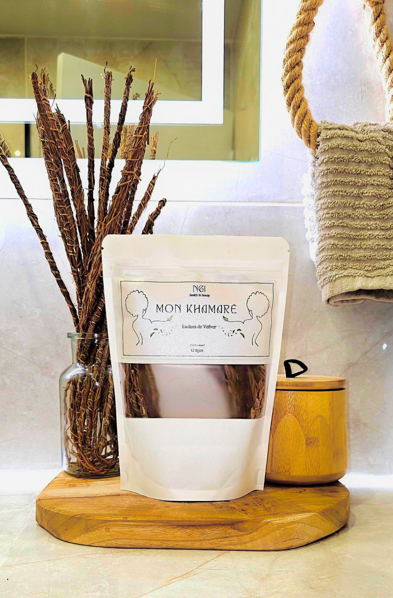 MON KHAMARÉ – Tiges naturelles de vétiver. Idéal pour la digestion, le bien-être féminin et l’équilibre intime.